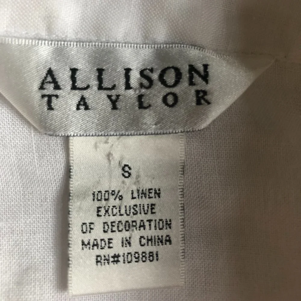 Allison Taylor Monogramed Linen Blouse "M" - Picture 5 of 5